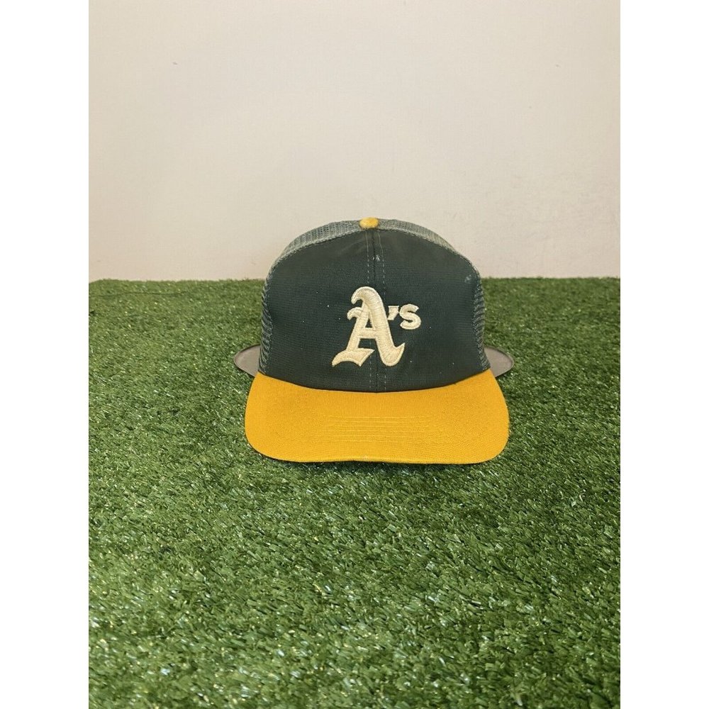 Vintage Oakland Athletics hat cap snap back green mesh trucker mens 80s MLB